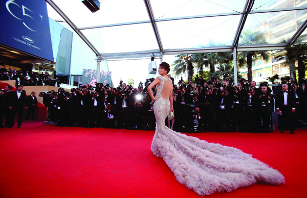 Eva-Longoria-2012-Cannes-Film-Festival-17.jpg