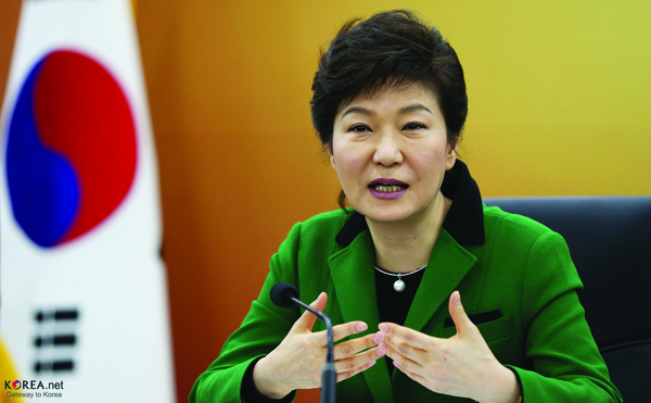 KOCIS_Korea_President_Park_Sejong_Econ_03_(11640577615).jpg